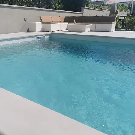 Casa Matea - 90 M From The Sea, New Private Swimming Pool Appartement