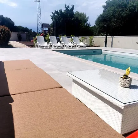 Appartement Casa Matea - 90 M From The Sea, New Private Swimming Pool *