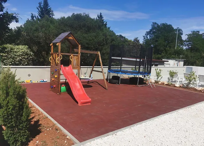 דירה Casa Matea - 90 M From The Sea, New Private Swimming Pool *
