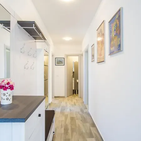 Casa Matea - 90 M From The Sea, New Private Swimming Pool * بولا