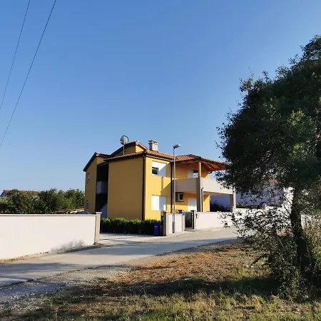 Casa Matea - 90 M From The Sea, New Private Swimming Pool *