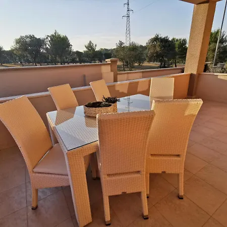 Casa Matea - 90 M From The Sea, New Private Swimming Pool Apartman Pula