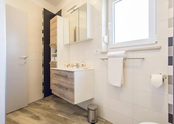 Casa Matea - 90 M From The Sea, New Private Swimming Pool *