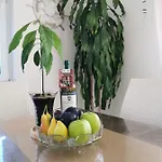 Casa Matea - 90 M From The Sea, New Private Swimming Pool Апартаменты *
